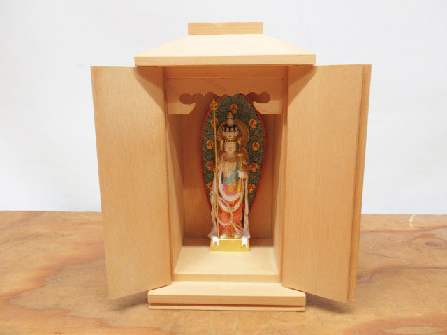 木彫り仏像1